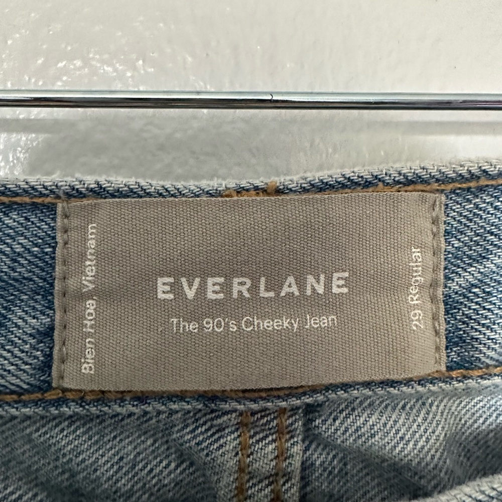 Everlane The 90’s Cheeky Jean - Picture 4 of 5